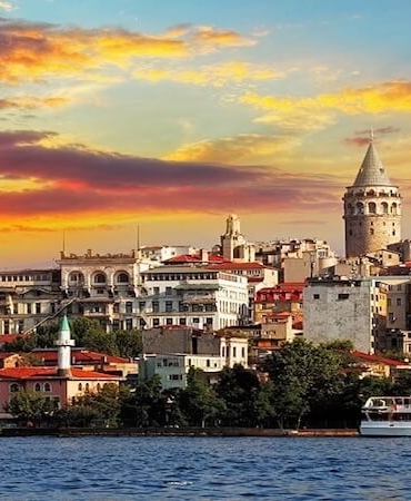 İstanbul’un Kalbinde Bir Gün: Mutlaka Görülmesi Gereken 10 Yer